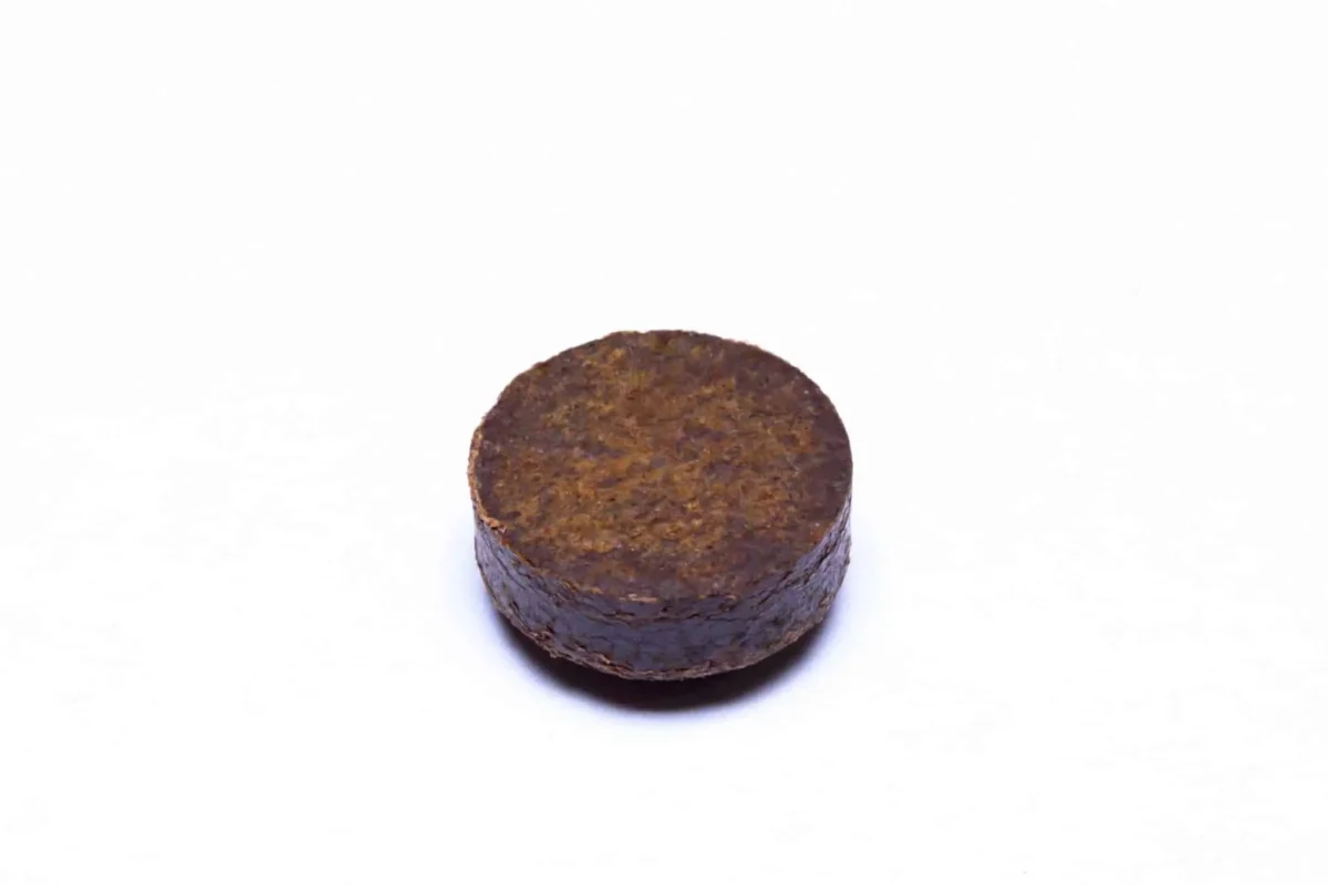 фотография товара naklejki-triangle-13mm-pressovannyj-m-brend-3-scaled-2