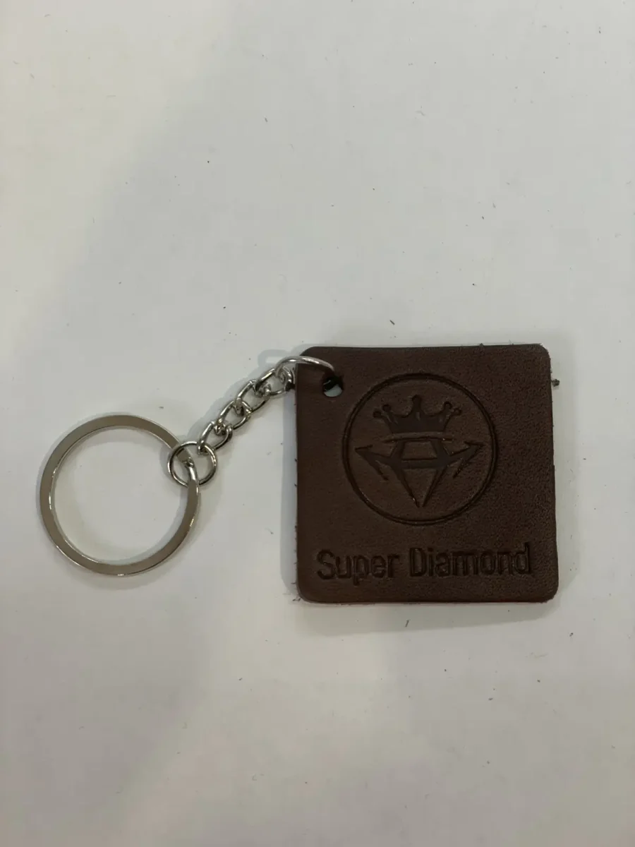 Super Diamond Leather Brown квадратний брелок изображение